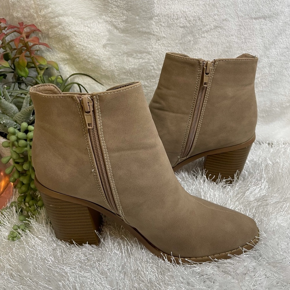 Yoki Tan Booties - Picture 3 of 8